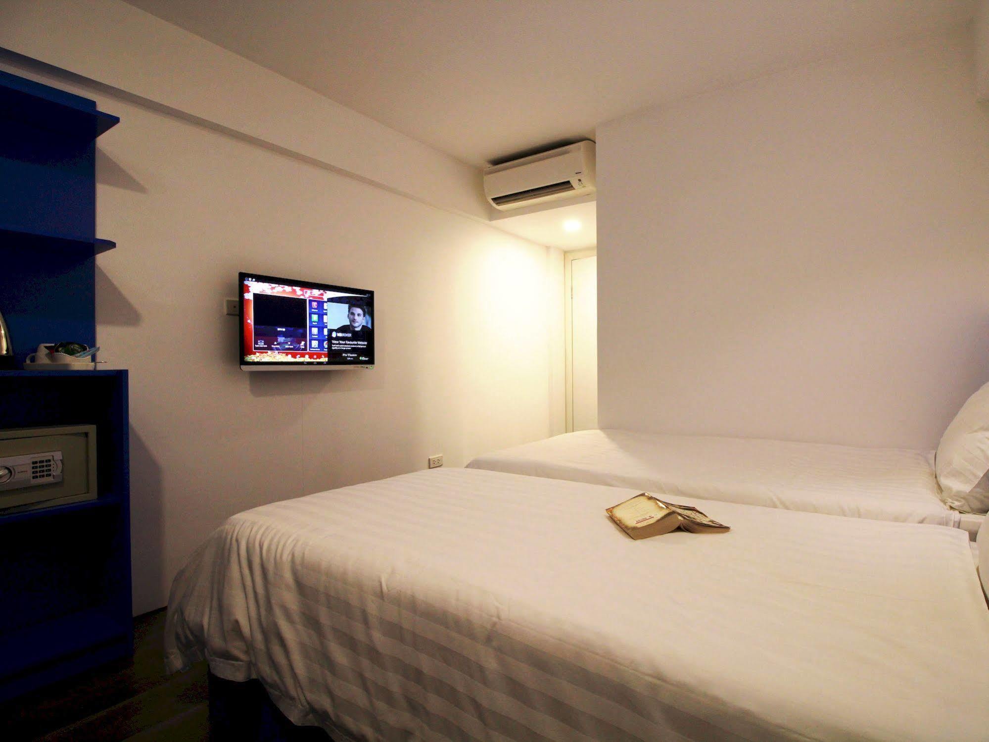 Emis Hotel 두옹 동 외부 사진