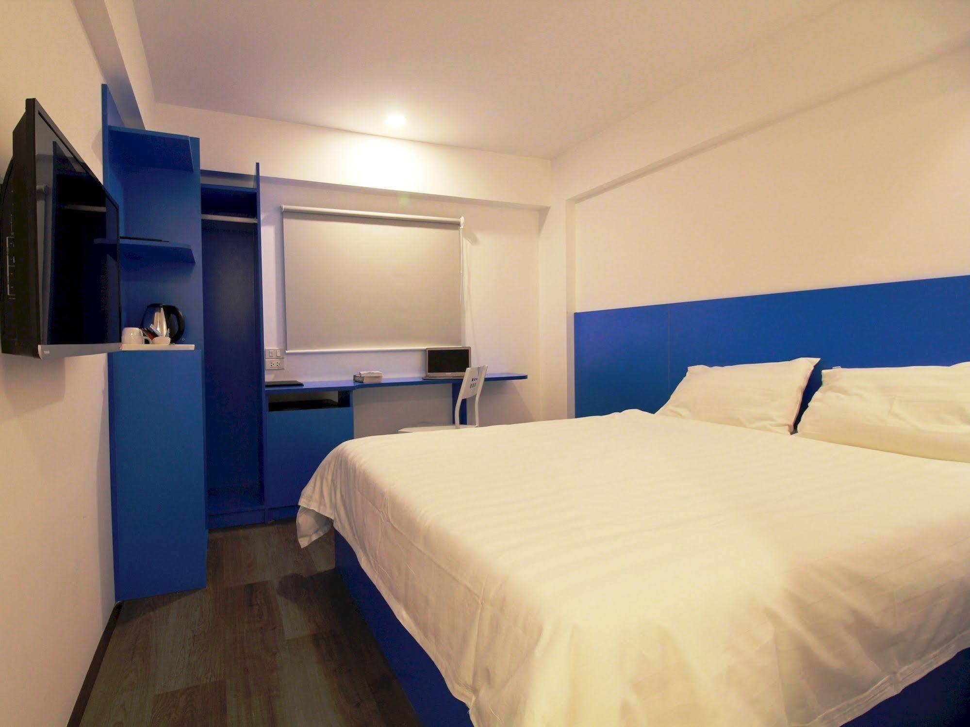 Emis Hotel 두옹 동 외부 사진